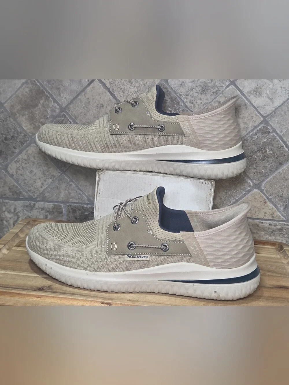 Mens Skechers Hands Free Slip-Ins Delson 3.0-Roth Taupe Casual Size 10 M
